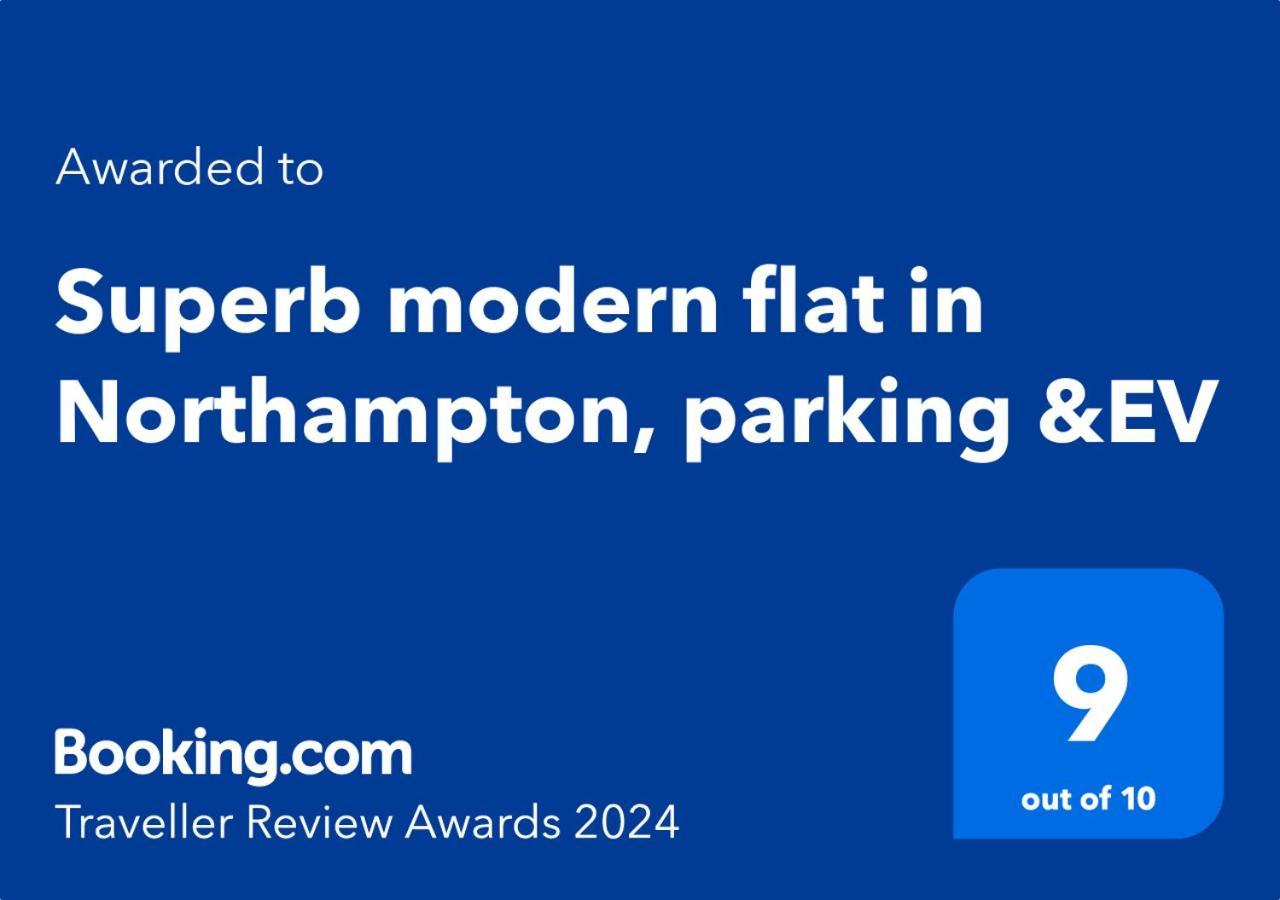 Superb Modern Flat In Northampton, Parking &Ev Leilighet Rom bilde